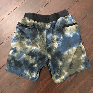 Fabletics men’s shorts medium